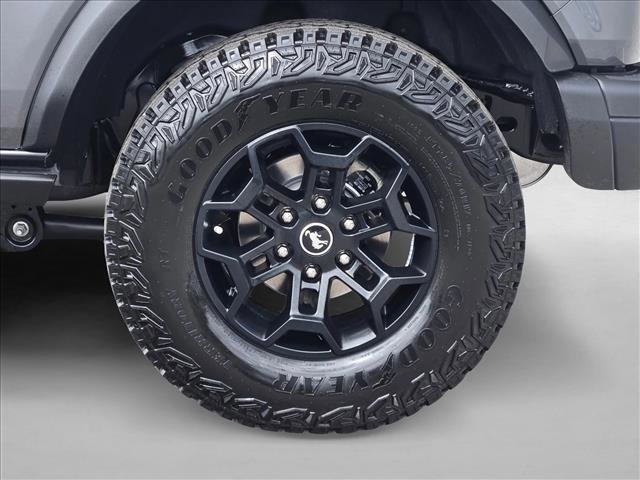 New 2026 Ford Bronco Badlands image 9