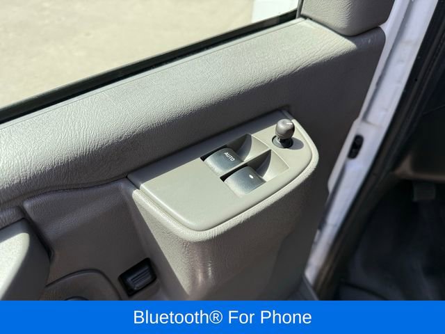 Used 2021 Chevrolet Express 3500 Extended w/ Driver Convenience Package image 11