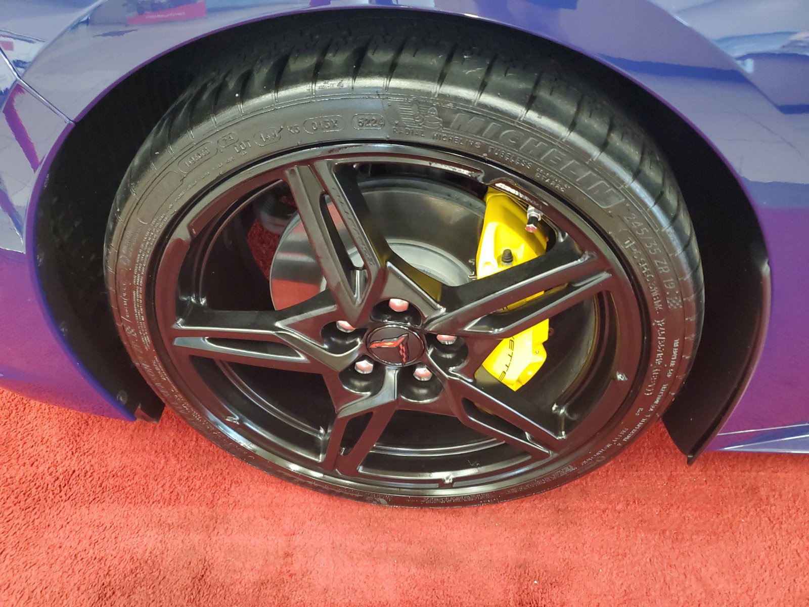 Used 2025 Chevrolet Corvette Stingray Premium Cpe RWD image 6