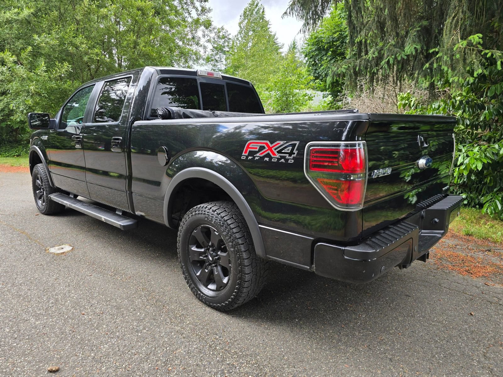 Used 2012 Ford F150 FX4 w/ FX Luxury Pkg AWD/4WD image 3