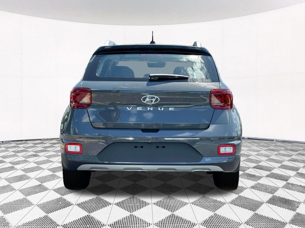 New 2025 Hyundai Venue Limited image 10