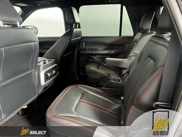 Used 2022 Ford Expedition Max Limited image 23