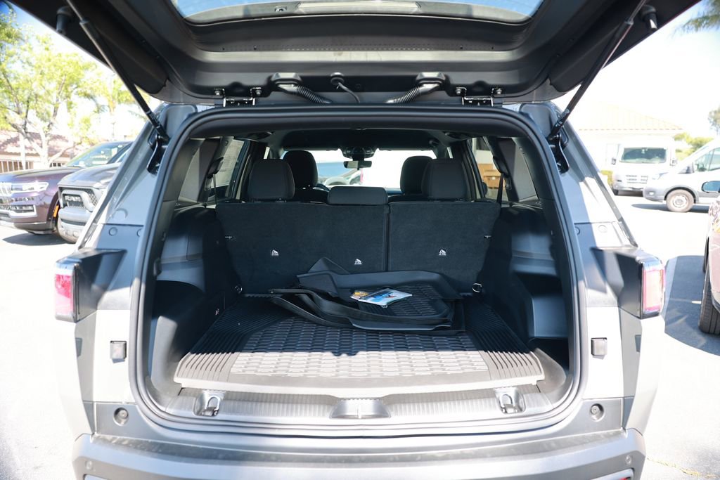 New 2026 Jeep Cherokee Laredo image 32