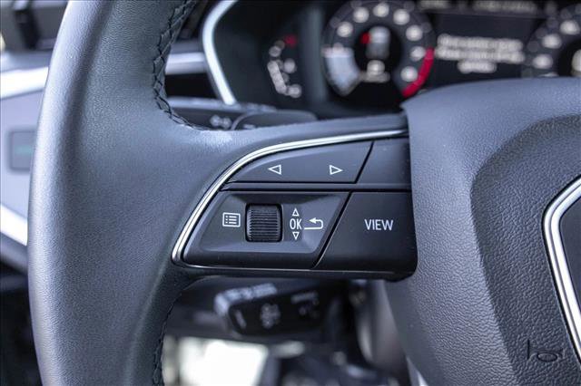 Used 2025 Audi Q3 2.0T Premium image 14