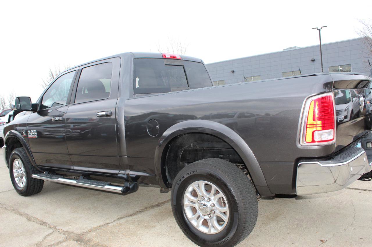 Used 2016 RAM 2500 Laramie w/ Convenience Group AWD/4WD image 5