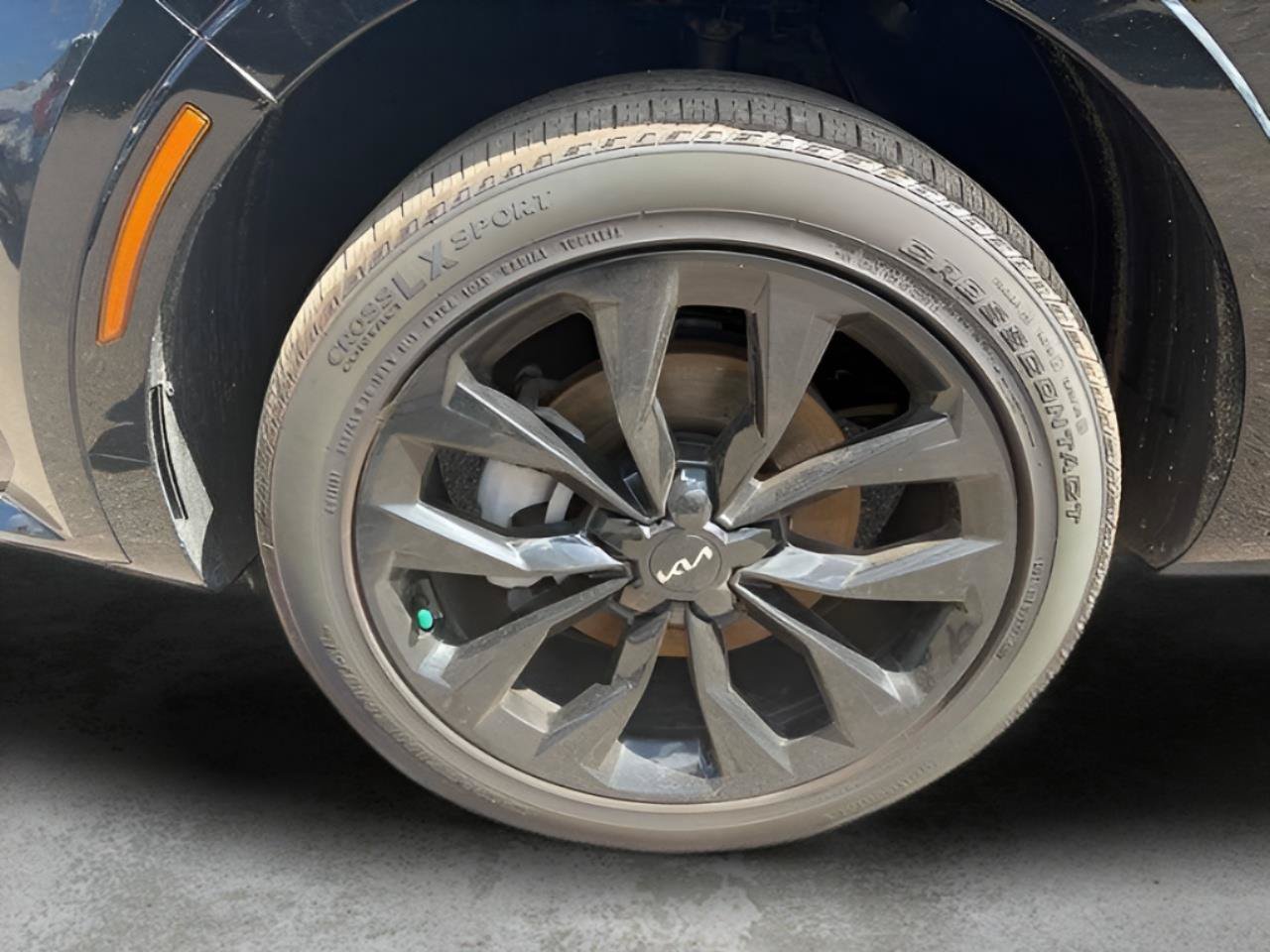 Used 2023 Kia Sorento SX AWD/4WD image 12