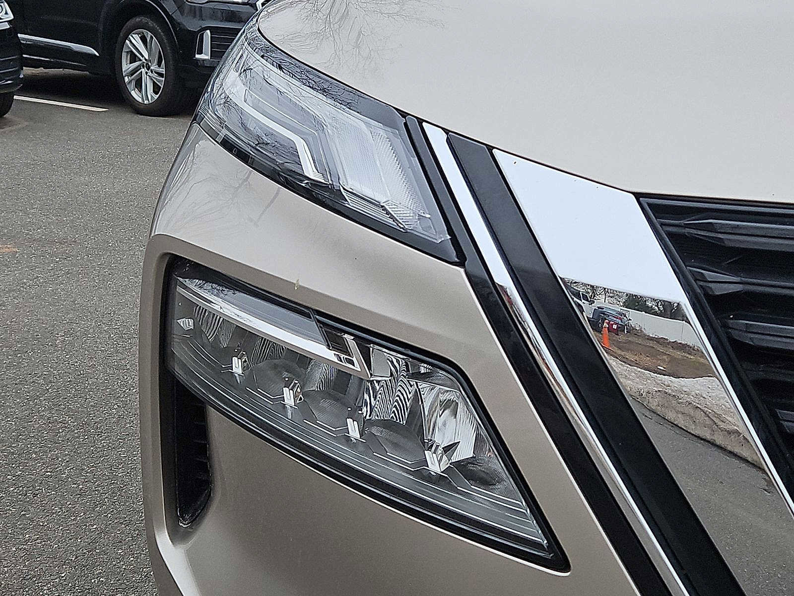 Used 2022 Nissan Rogue Platinum w/ Head-Up Display Package image 28