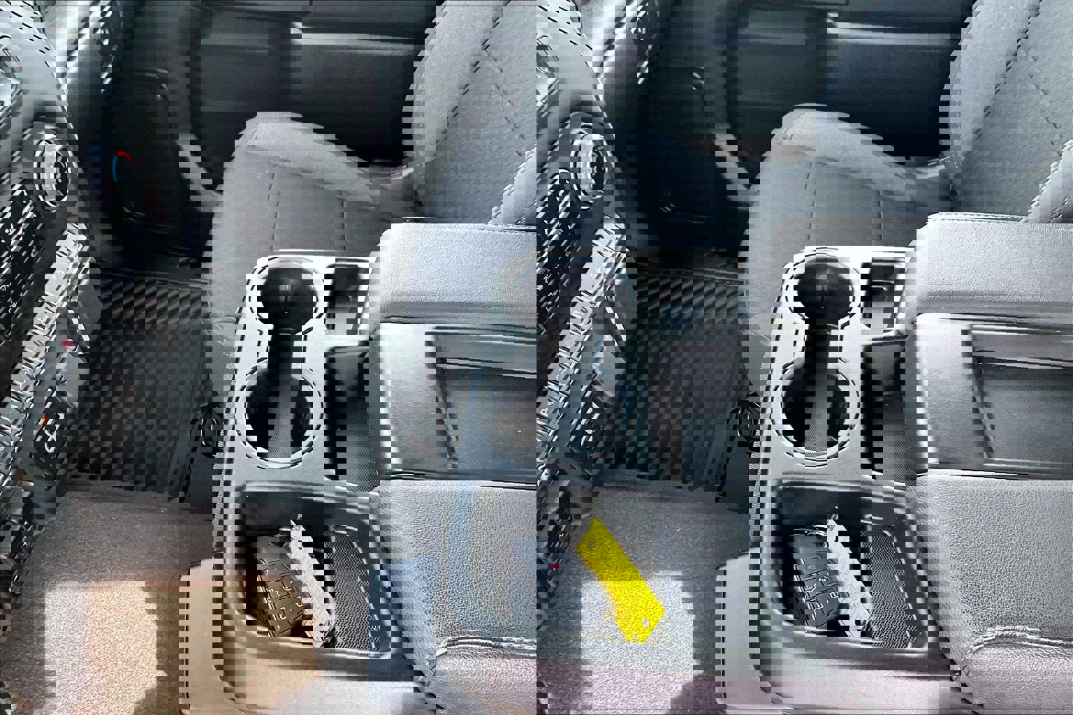 Used 2025 Chevrolet Silverado 2500 Custom w/ Custom Value Package image 15