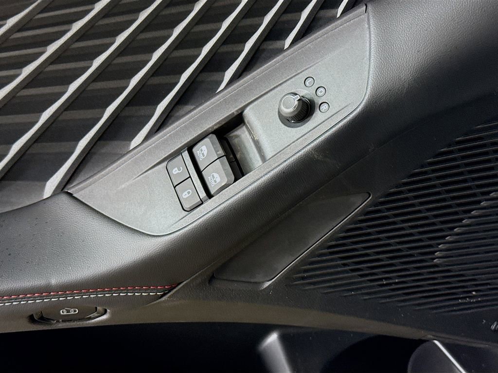 Used 2025 Dodge Charger R/T w/ Quick Order Package 25M R/T AWD/4WD image 19