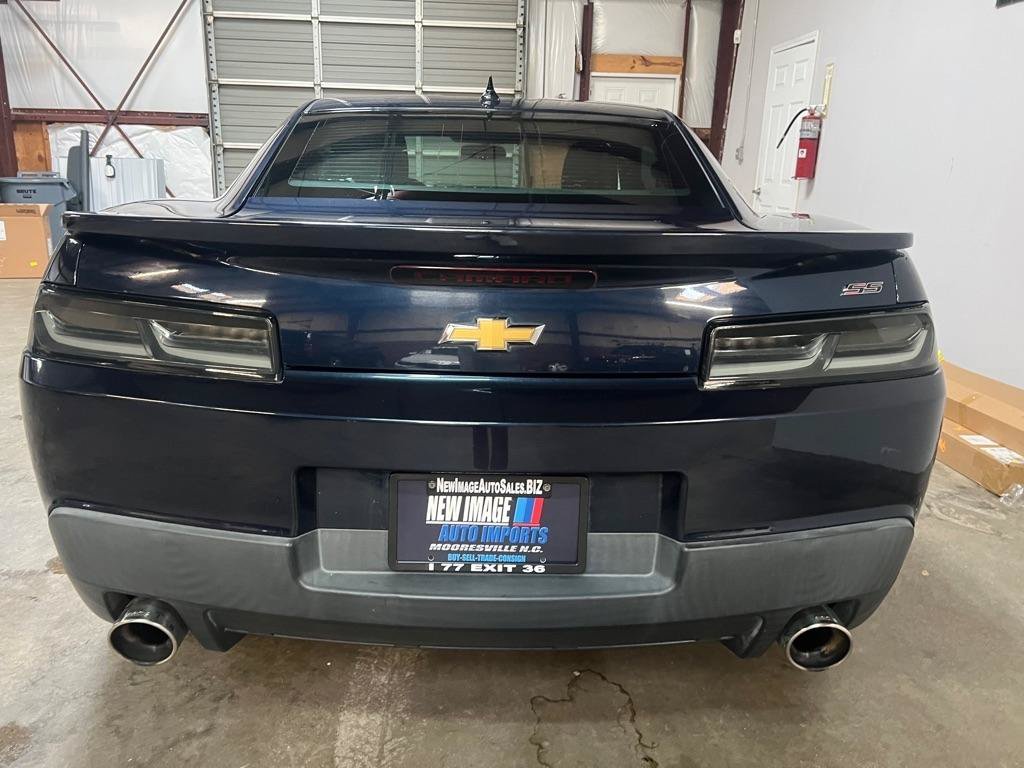 Used 2015 Chevrolet Camaro SS w/ RS Package RWD image 11
