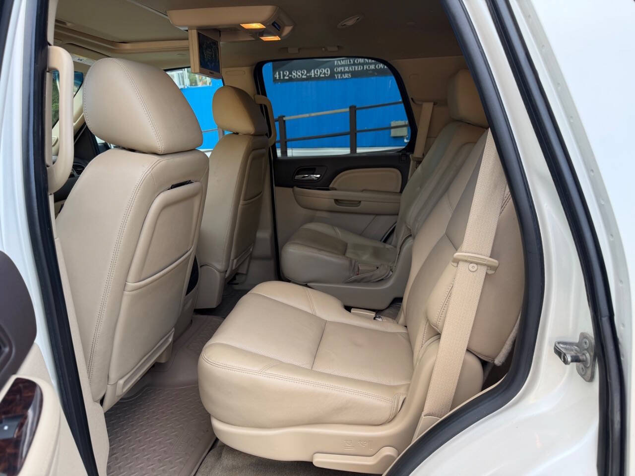 Used 2011 GMC Yukon Denali AWD/4WD image 12