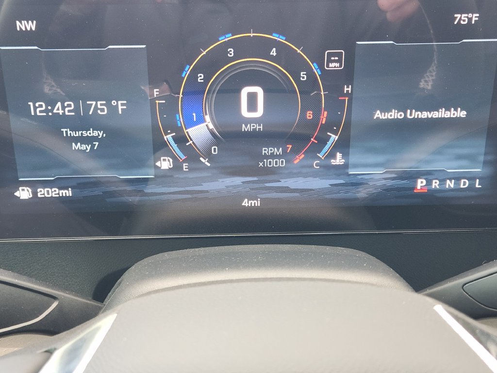 New 2026 Chevrolet Traverse LT w/ Driver Confidence Package FWD image 11