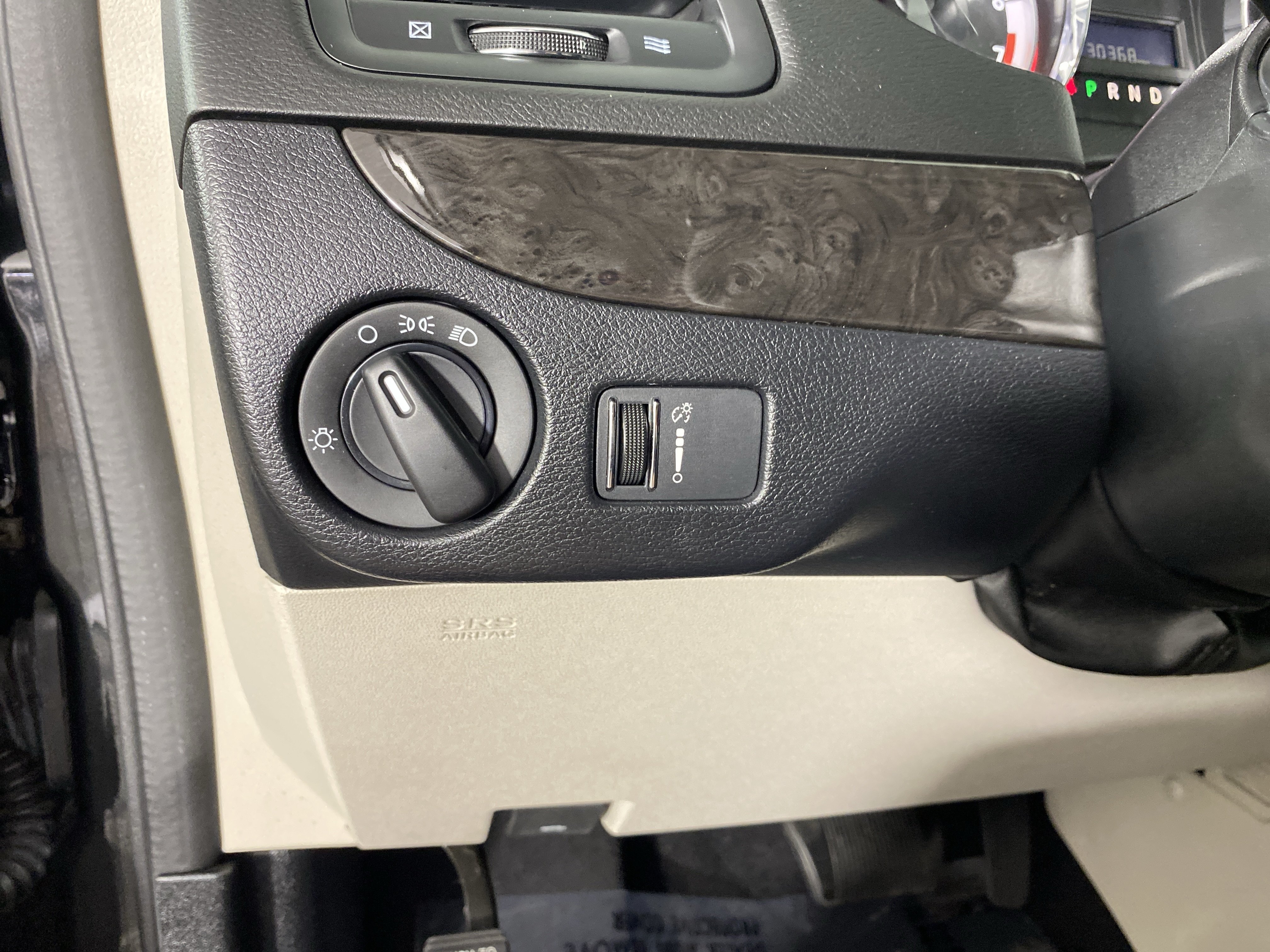 Used 2019 Dodge Grand Caravan SE w/ UConnect Hands-Free Group FWD image 23