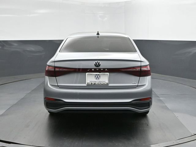 New 2026 Volkswagen Jetta SE FWD image 8