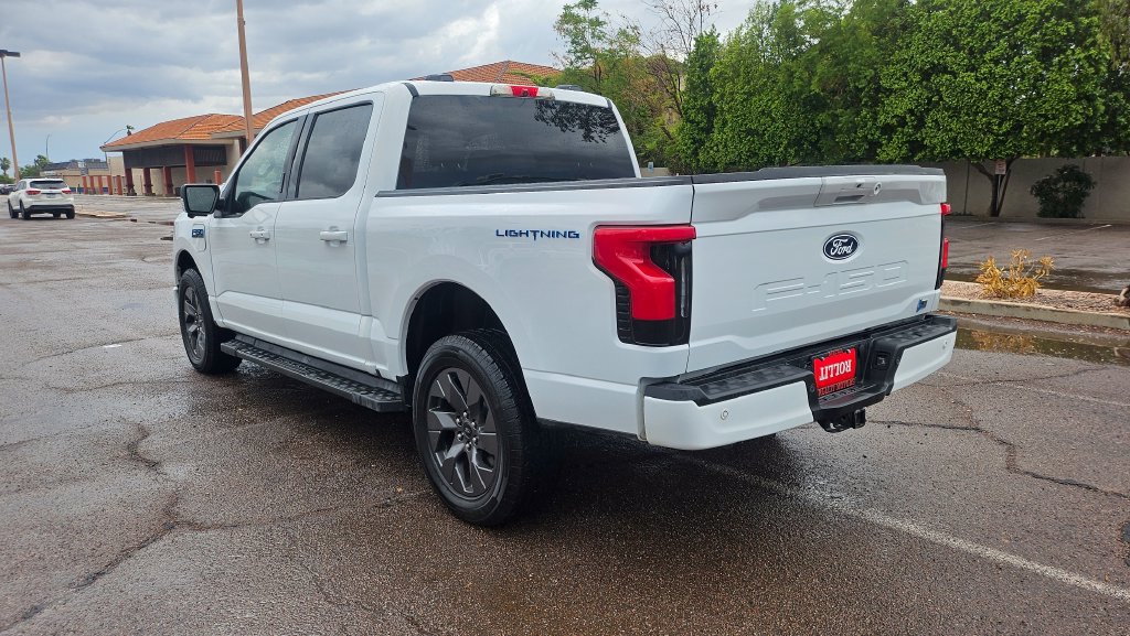 Used 2024 Ford F150 Lightning Flash AWD/4WD image 8