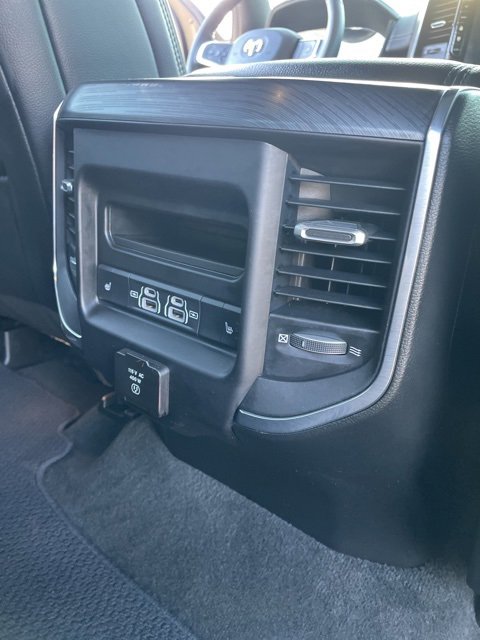 Used 2024 RAM 1500 Laramie image 26