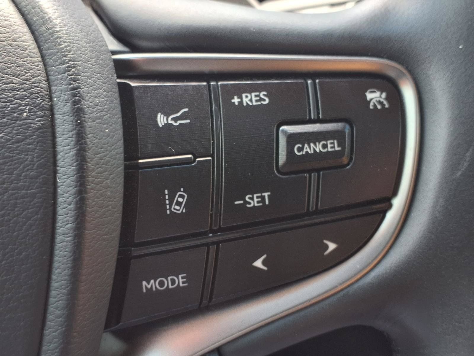 Used 2022 Lexus ES 350 w/ Premium Package FWD image 17