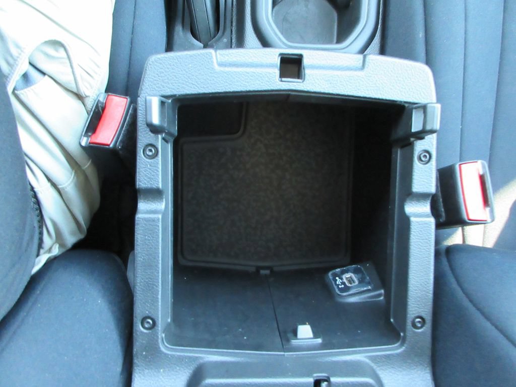Used 2024 Jeep Wrangler Unlimited Sport AWD/4WD image 31