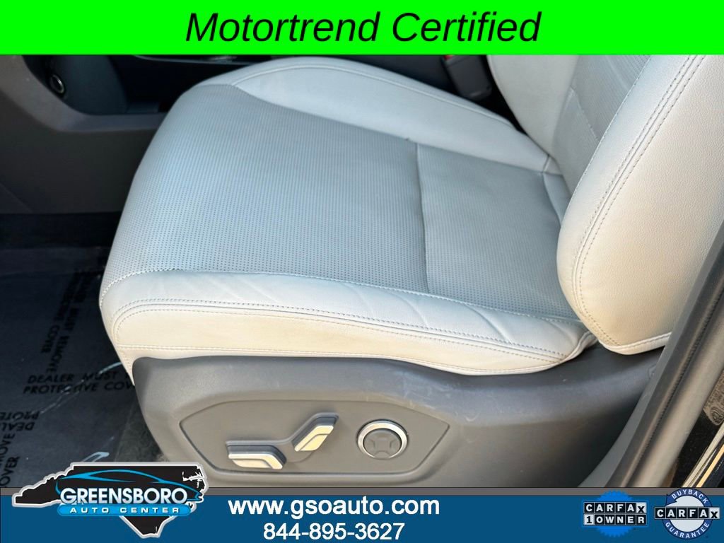 Used 2024 Hyundai Santa Fe Limited image 10