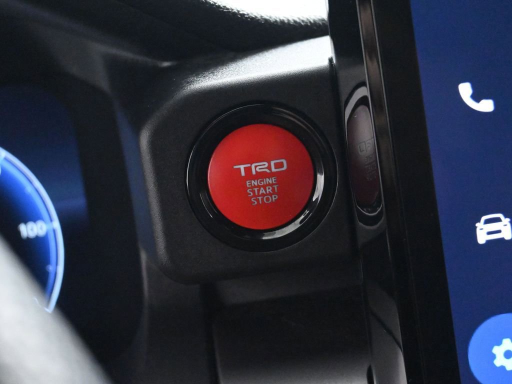 Used 2025 Toyota Tacoma TRD Off-Road w/ TRD Off Road Upgrade Package image 34