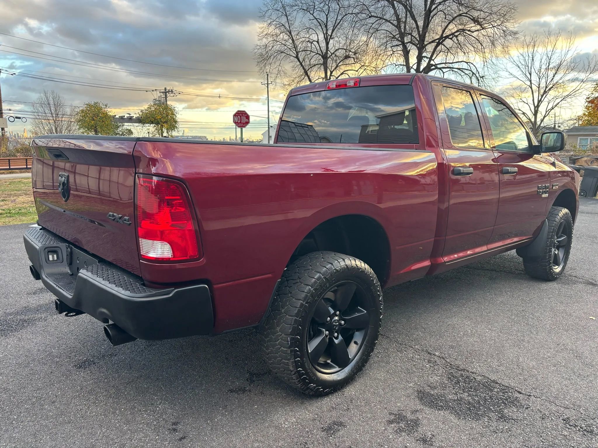 Used 2019 RAM 1500 Express w/ Express Value Package image 8