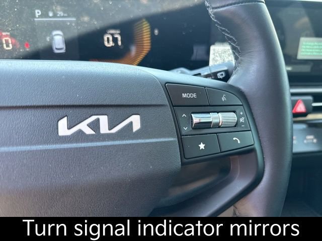 Certified 2026 Kia Sportage EX FWD image 23
