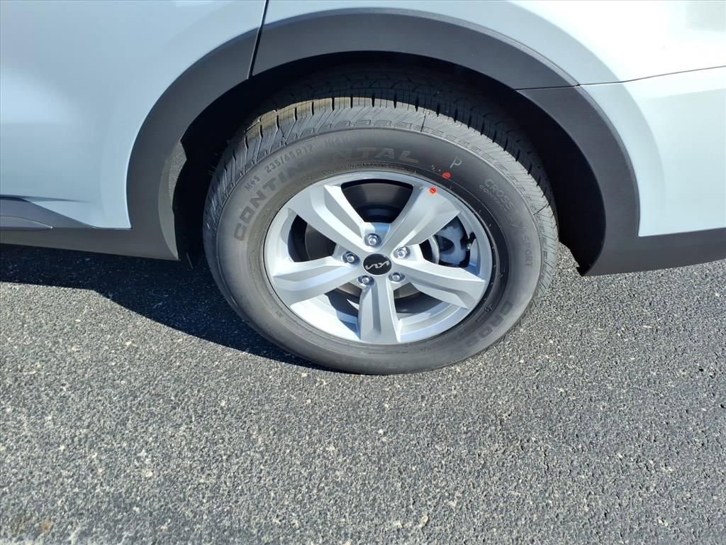 New 2026 Kia Sorento LX FWD image 7