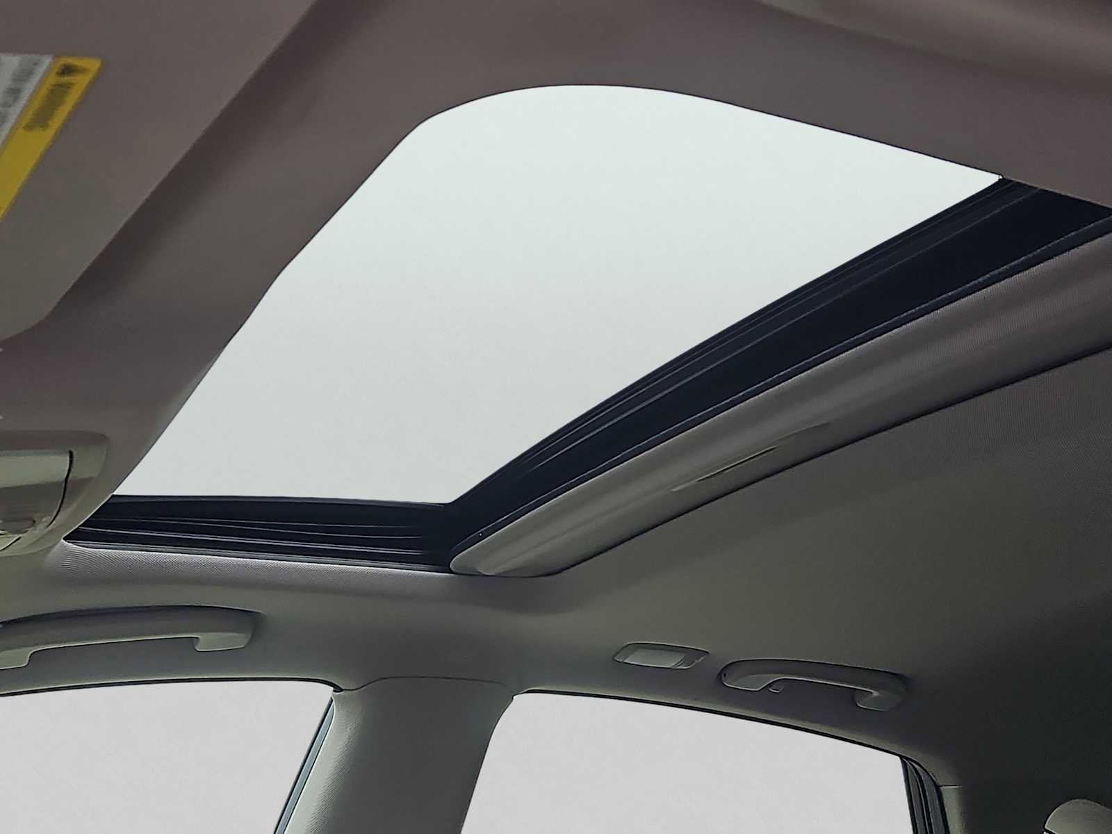 Used 2015 INFINITI QX50 Journey w/ Premium Package image 16