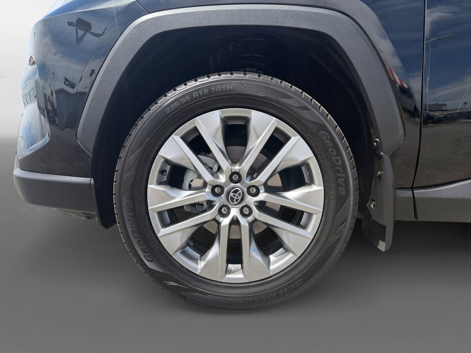 Certified 2023 Toyota RAV4 XLE Premium image 14