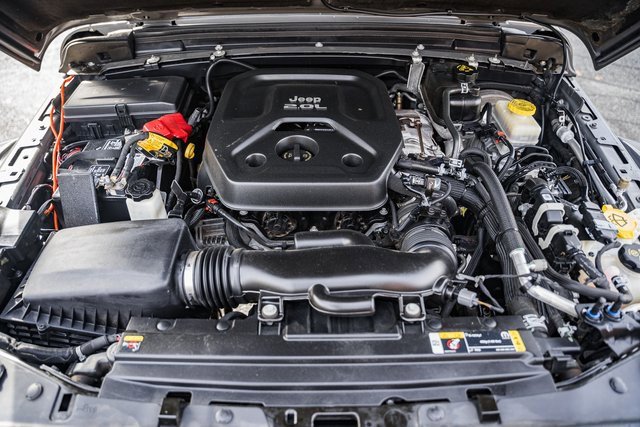 Used 2021 Jeep Wrangler Unlimited Rubicon image 36