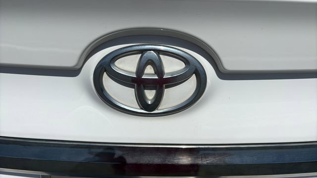 Used 2016 Toyota Camry SE image 13