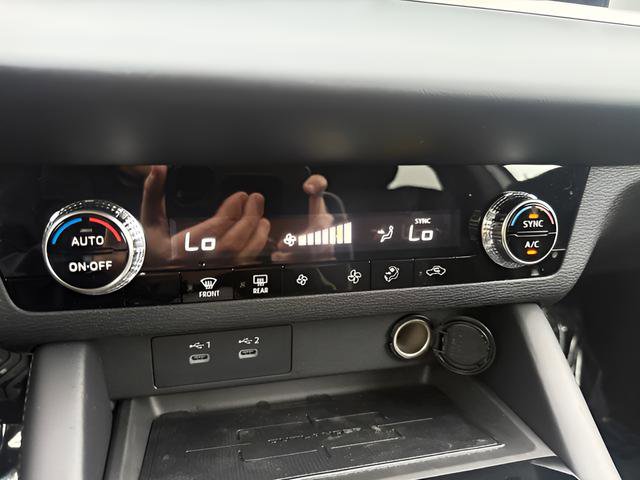 New 2026 Mitsubishi Outlander ES image 19