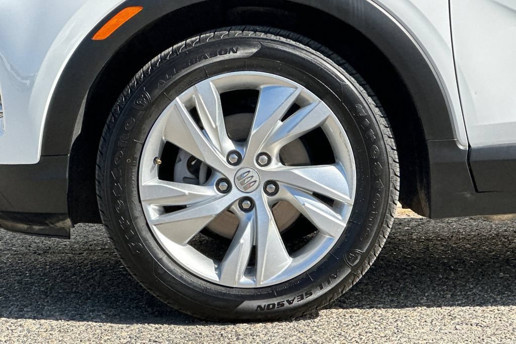 Used 2024 Buick Encore GX Preferred FWD image 25