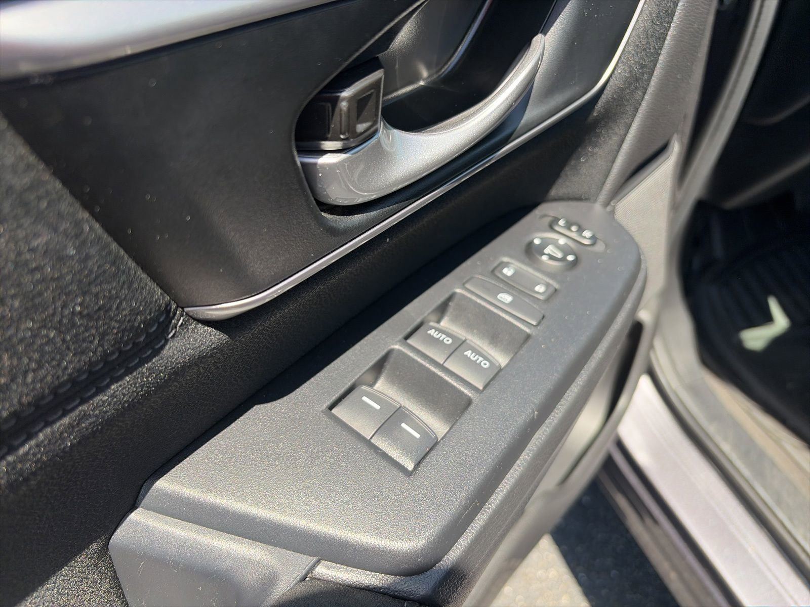 Certified 2021 Honda CR-V EX image 14