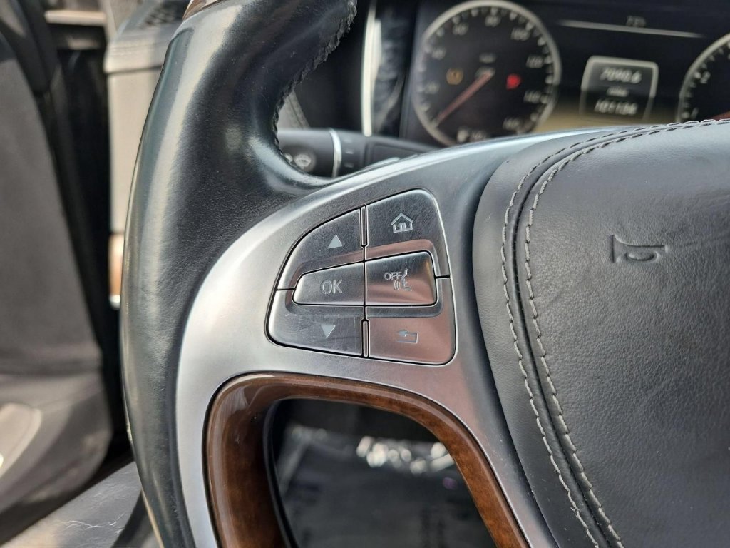 Used 2014 Mercedes-Benz S 550 Sedan image 20
