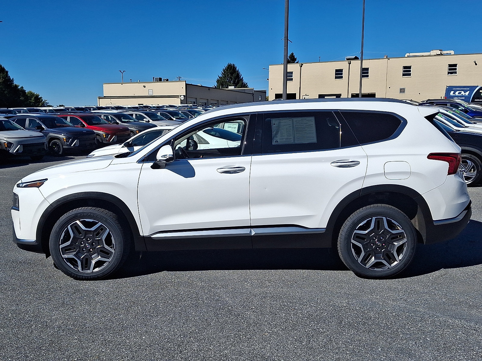 Certified 2023 Hyundai Santa Fe SEL Premium AWD/4WD image 8