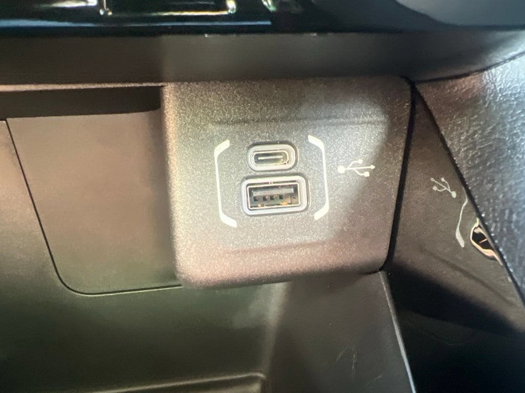 New 2026 Jeep Compass Limited AWD/4WD image 31