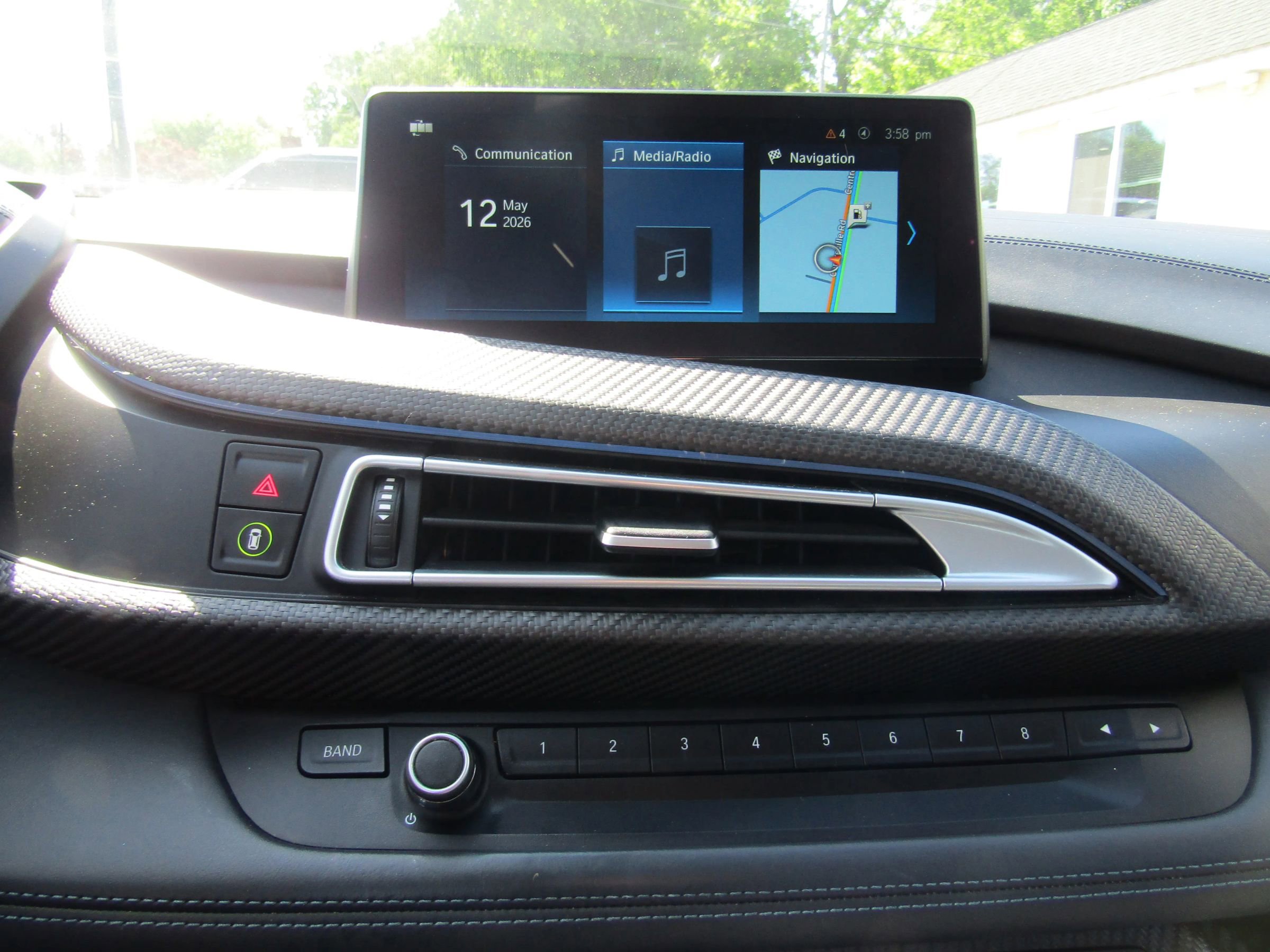 Used 2019 BMW i8 Coupe AWD/4WD image 27
