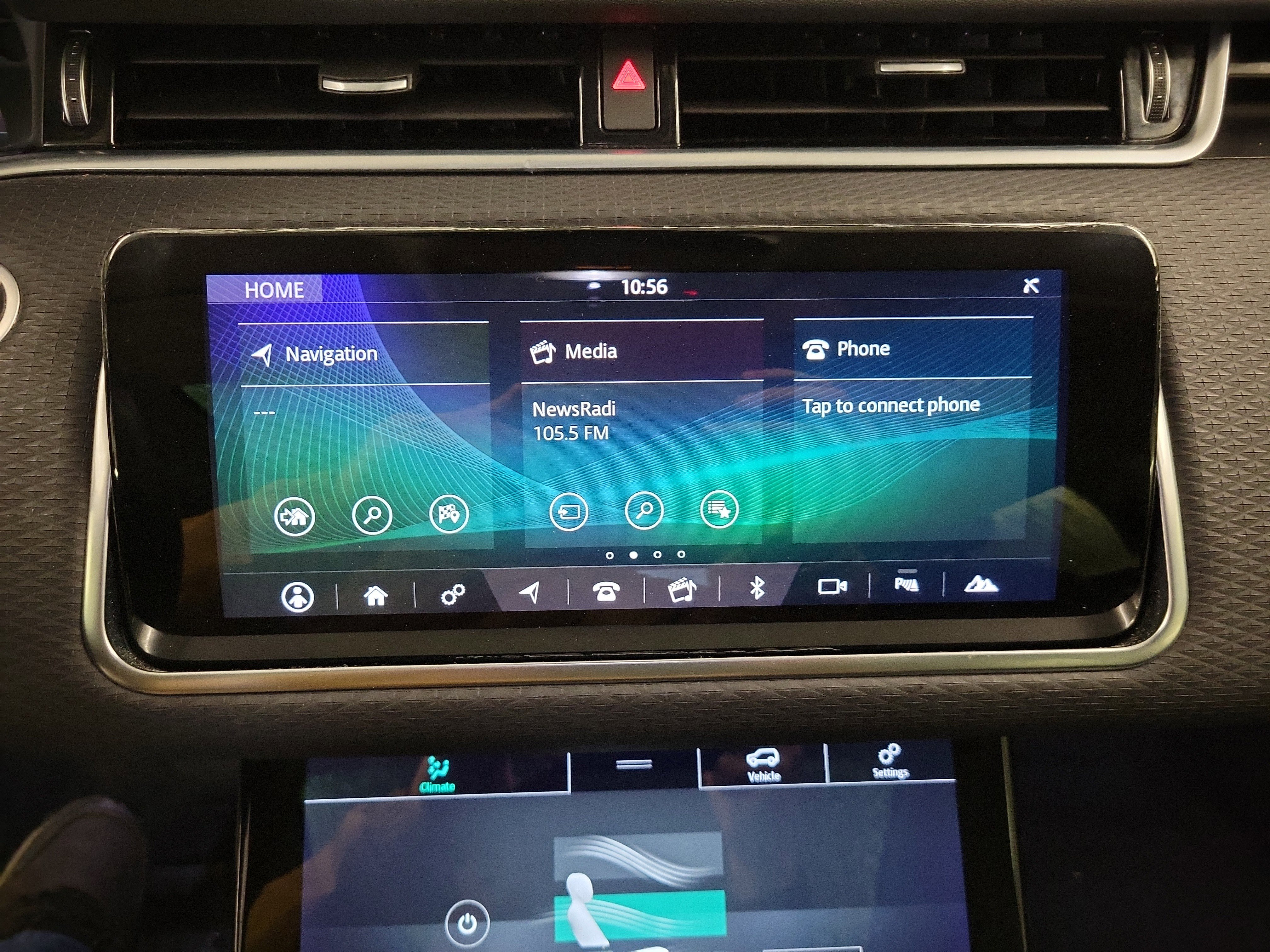 Used 2020 Land Rover Range Rover Evoque S image 15