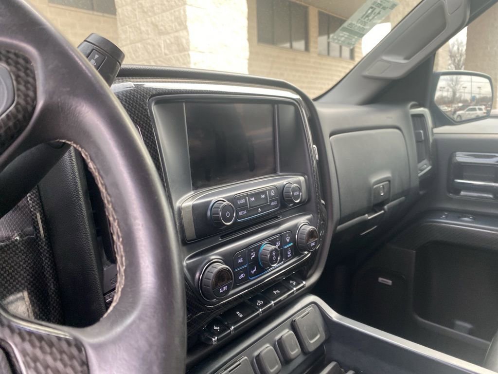 Used 2017 Chevrolet Silverado 1500 LT w/ All Star Edition image 8