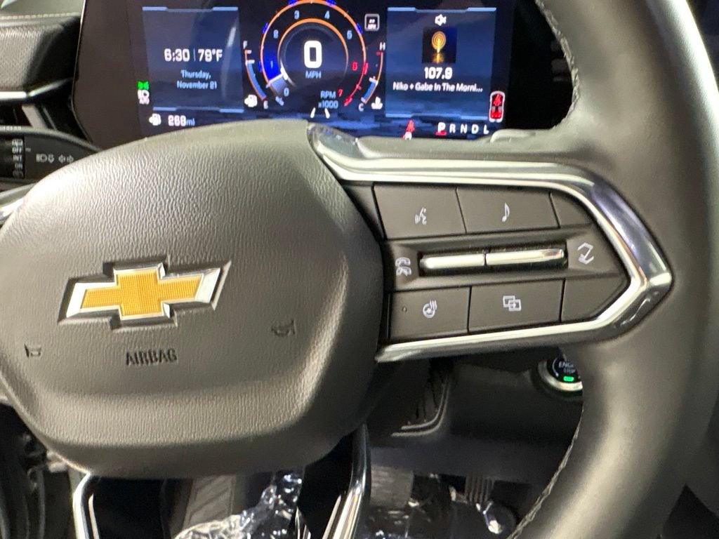 Certified 2025 Chevrolet Suburban Premier RWD image 39