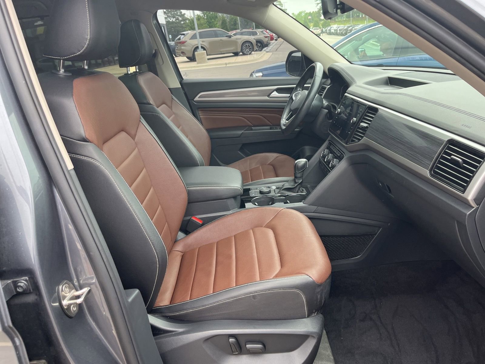 Used 2021 Volkswagen Atlas SEL Premium AWD/4WD image 39