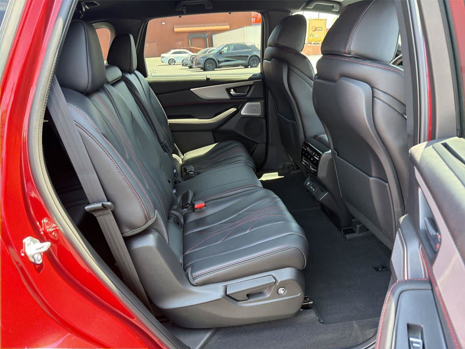 Used 2026 Acura MDX A-Spec w/ Advance Package AWD/4WD image 14