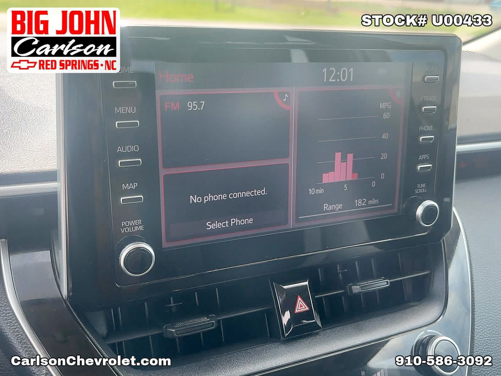 Used 2020 Toyota Corolla LE FWD image 19