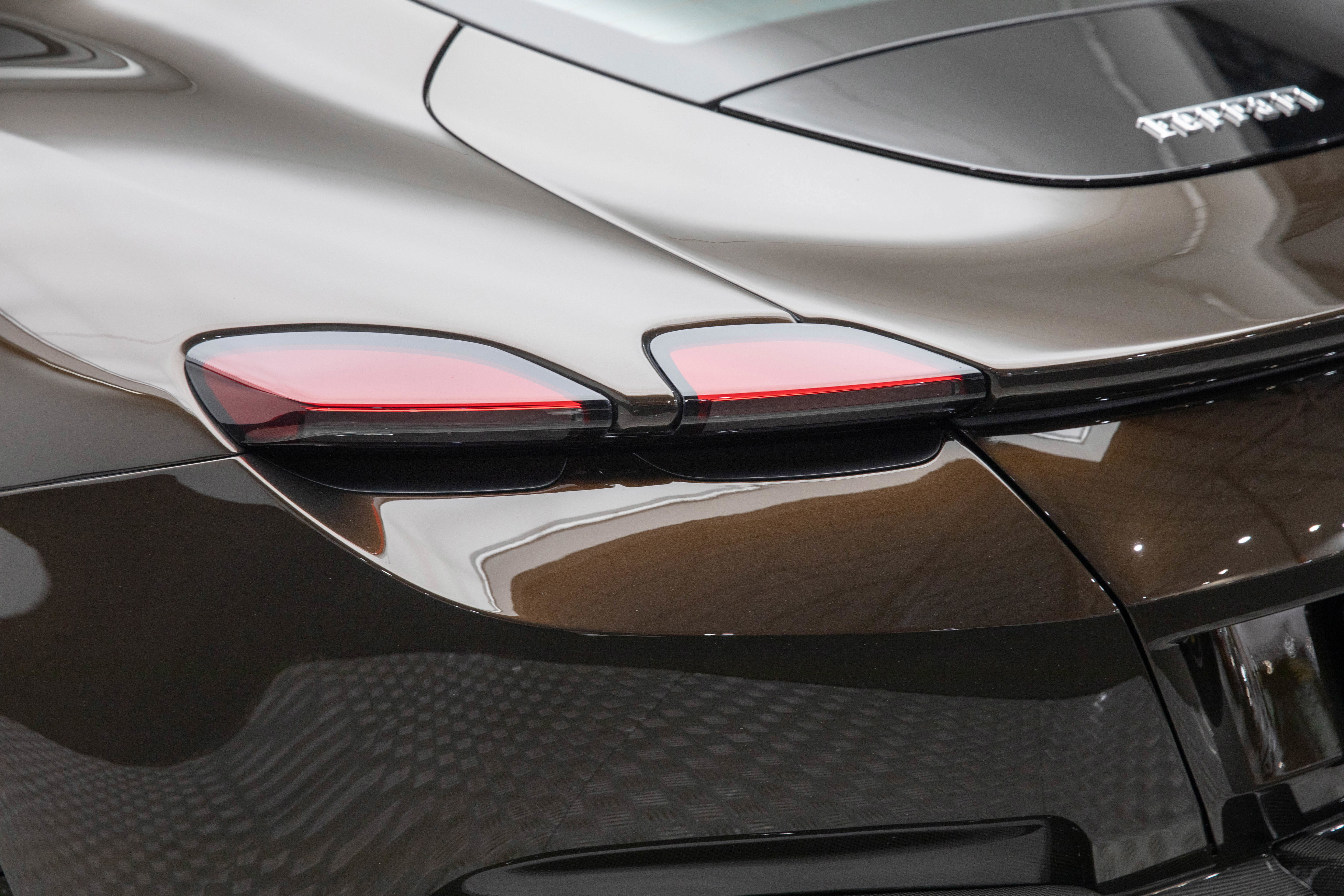 Certified 2022 Ferrari Roma image 19