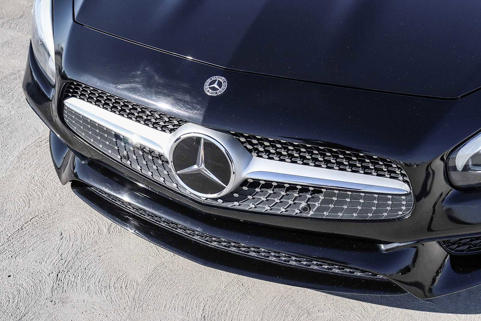 Used 2018 Mercedes-Benz SL 450 image 14