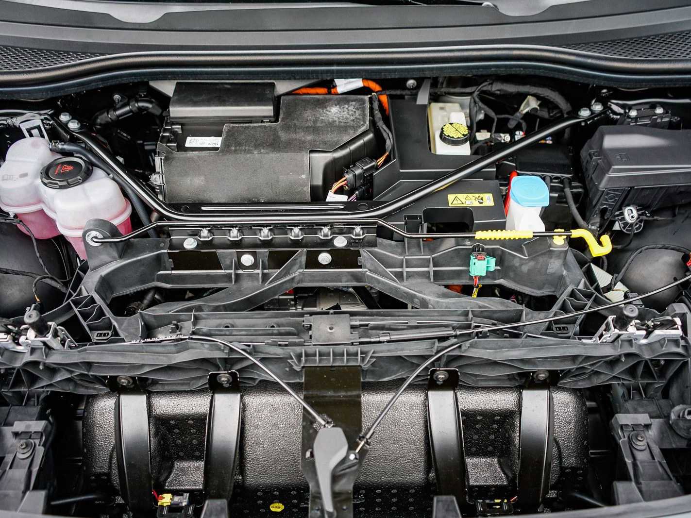 Used 2023 Audi Q4 e-tron Premium Plus w/ Premium Plus image 27