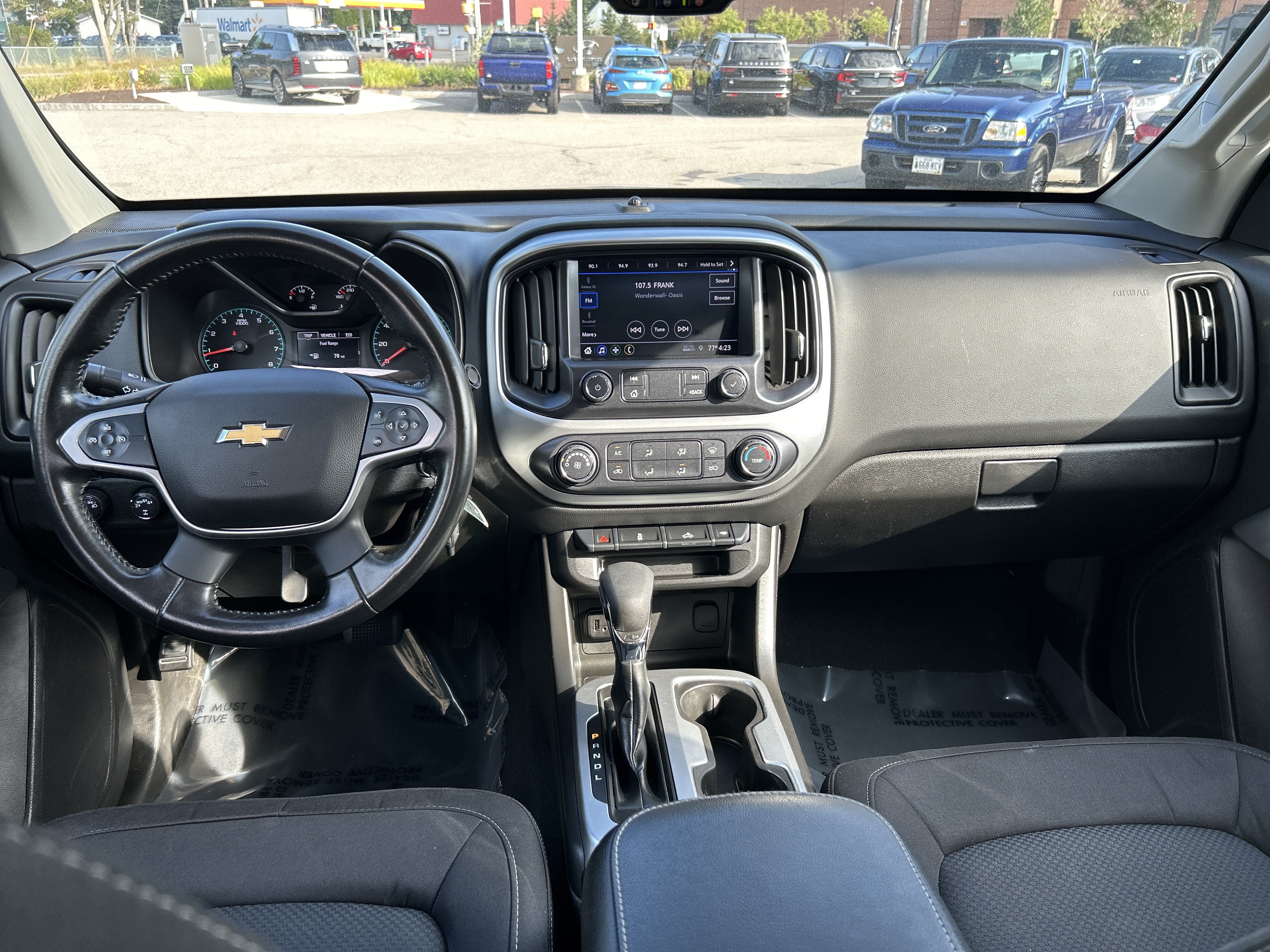 Used 2022 Chevrolet Colorado LT AWD/4WD image 18