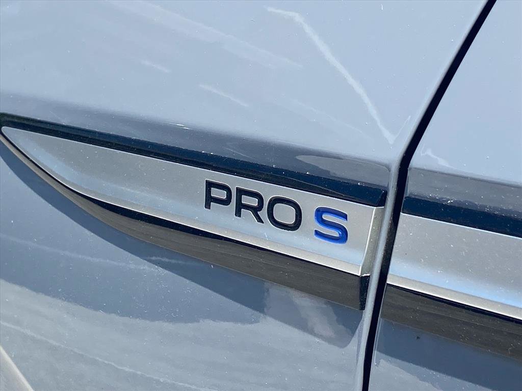 Certified 2022 Volkswagen ID.4 Pro S RWD image 4