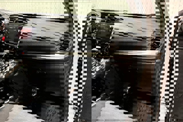 Used 2021 Honda CR-V Special Edition image 16